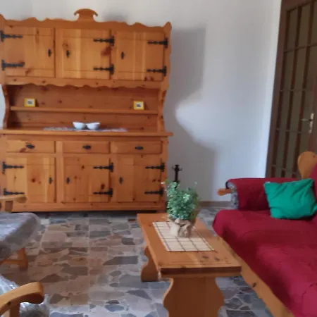Grazioso Bilocale Merlino, Luminoso Con Vista Santuario, Wifi 아파트 기아베노