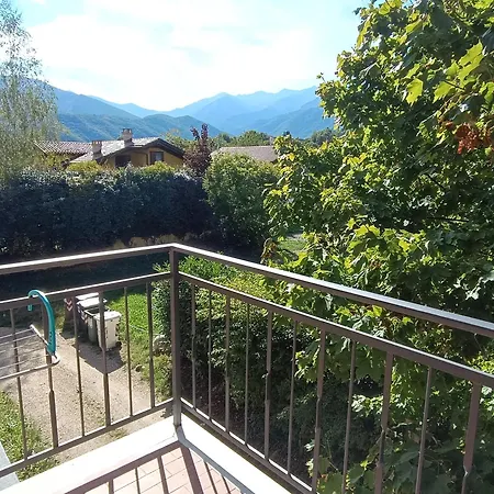 아파트 Grazioso Bilocale Merlino, Luminoso Con Vista Santuario, Wifi